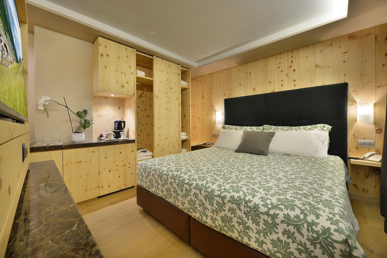 Hotel St. Michael Livigno Ruang foto